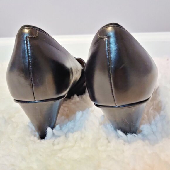 Cole Haan Ballet low heels Nike Air Black Leather Pumps - Picture 5 of 5